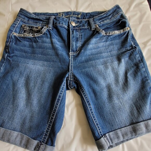Blue Jean Womens Shorts Embellished Embroidered ND Weekend Size 10 - Picture 10 of 14